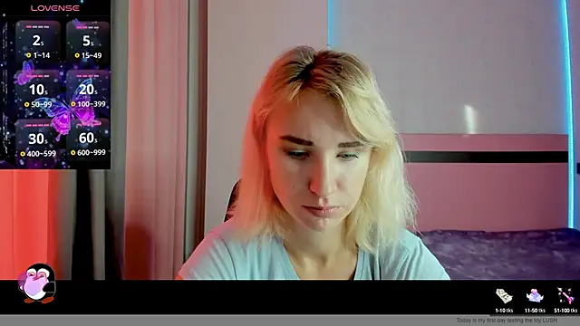 Snapshot of MeryMidnight chatting on September 2025 05:55:02 AM MeryMidnight online show from September 2025 05:55:02 AM