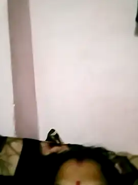 Hot-yuo84 online show from September 2025 05:25:01 PM