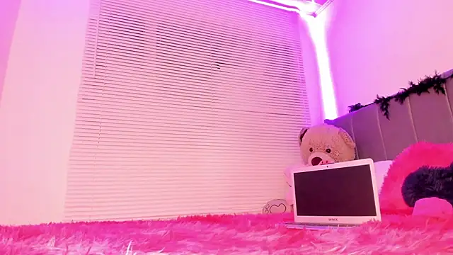 Dullcemariia 1s online show from September 2025 04:23:01 AM