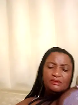 sexylips71 online show from September 2025 01:50:01 AM