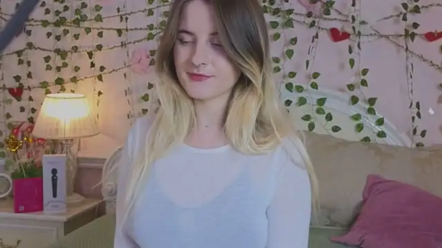 Sonia Meow online show from November 2025 06:30:02 AM