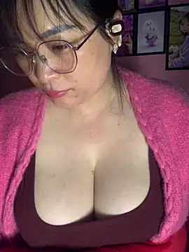 Star-sweet online show from December 2025 03:53:01 PM