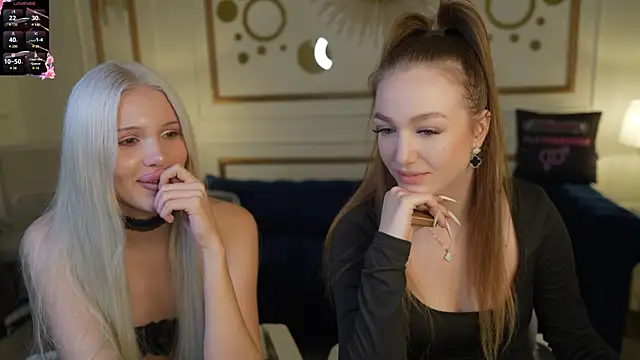 Ella 054 online show from November 2025 04:17:01 PM