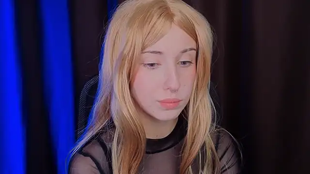 YukiMisa online show from November 2025 04:29:01 PM