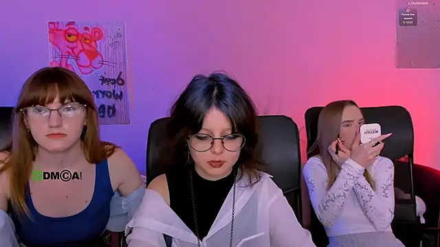 samanta hotty online show from December 2025 08:38:02 PM