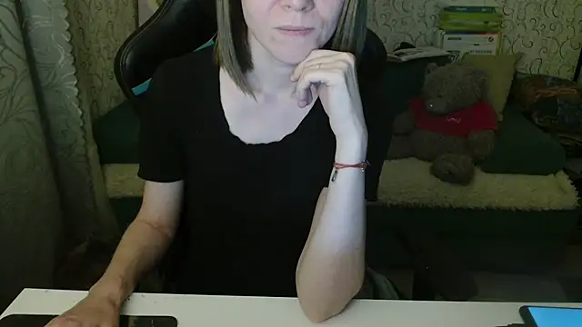 Ogonechekkk online show from September 2025 05:13:01 PM