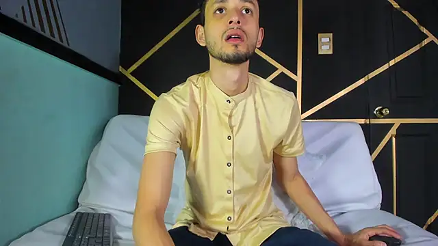 logan rogers  online show from September 2025 01:33:02 PM