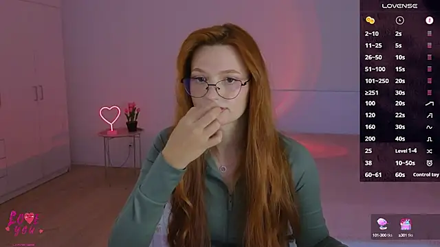 CuteAriel7 online show from October 2025 03:45:01 PM