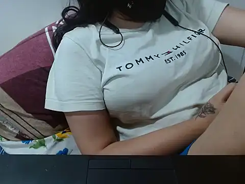 Nataliya Singh online show from March 2026 02:01:01 PM