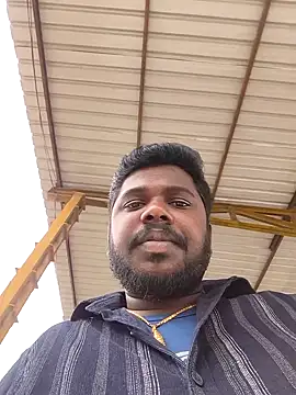 Snapshot of blackyporiki chatting on September 2025 03:52:01 AM blackyporiki online show from September 2025 03:52:01 AM