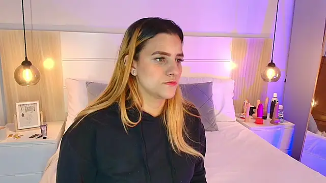 Dakota Megan 69 online show from September 2025 02:05:02 PM