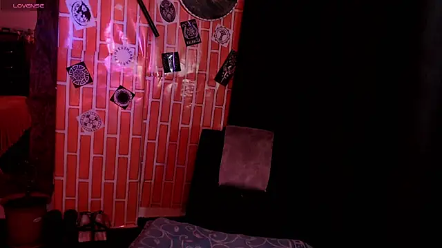 lilithword online show from March 2026 07:13:02 PM