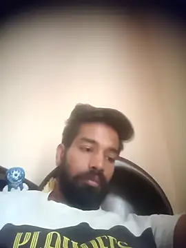 priyansh78584 online show from October 2025 06:32:02 AM