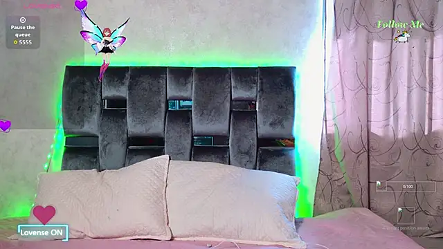 Snapshot of Luna_sophya chatting on October 2025 07:36:02 PM Luna sophya online show from October 2025 07:36:02 PM