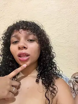 Casal-foda braba online show from February 2026 01:38:01 PM