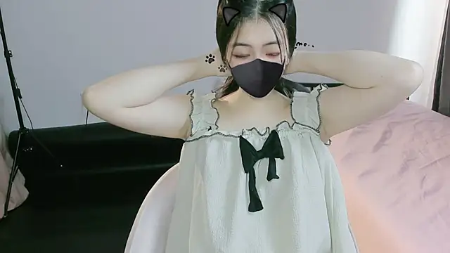 Sparkly Candy online show from September 2025 12:36:01 AM