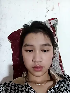 -Lie-06 online show from October 2025 06:11:01 AM