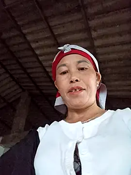 me-cute online show from November 2025 11:38:02 PM