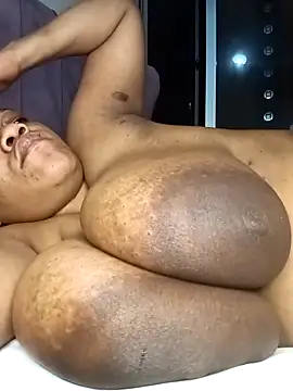 HappygalTheQueen online show from March 2026 06:35:02 PM