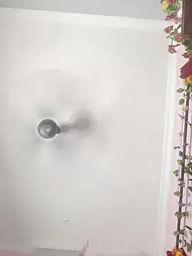 Snapshot of Cute-Mahiraa chatting on October 2025 04:51:02 PM Cute-Mahiraa online show from October 2025 04:51:02 PM