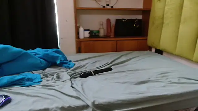 Snapshot of Keishaa-77 chatting on September 2025 09:14:01 AM Keishaa-77 online show from September 2025 09:14:01 AM