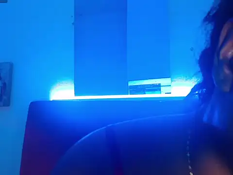lilyspringfu online show from September 2025 03:23:01 PM