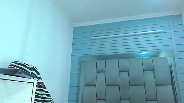 Valentin Gray online show from September 2025 12:27:02 PM