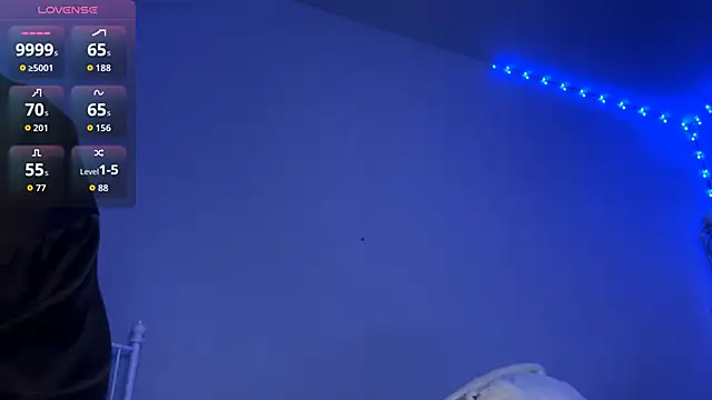 HoneyMist online show from January 2026 05:27:01 PM