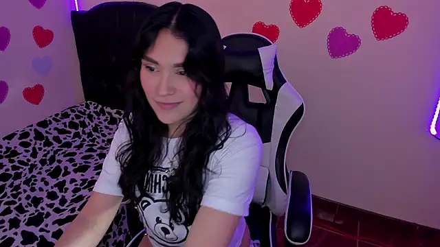 megaan cb online show from February 2026 05:02:02 PM