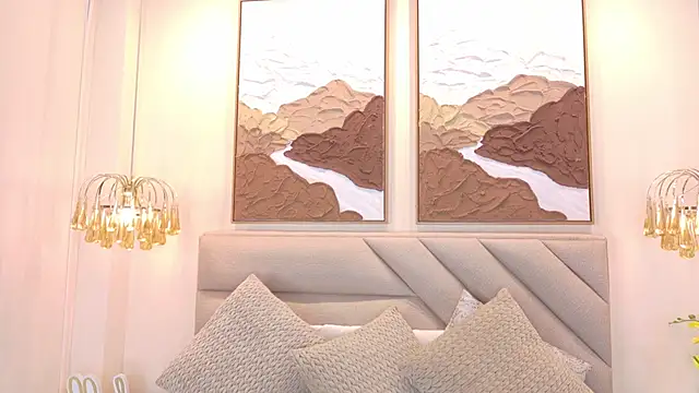 kendalFox  online show from October 2025 01:45:02 PM