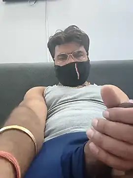 Snapshot of bigdick_lickingexpert08 chatting on November 2025 05:37:02 PM bigdick lickingexpert08 online show from November 2025 05:37:02 PM