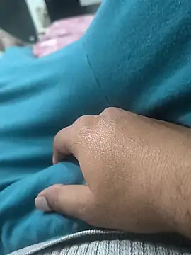 Snapshot of bigdick_lickingexpert08 chatting on November 2025 08:20:01 AM bigdick lickingexpert08 online show from November 2025 08:20:01 AM