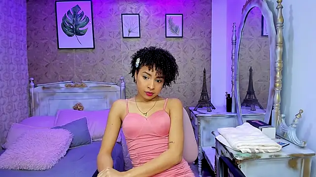 Lucia jane online show from October 2025 07:46:02 PM