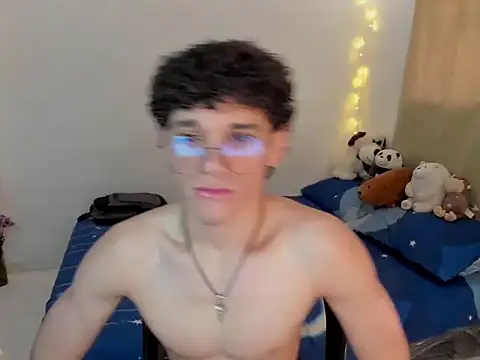 Tom Blues online show from November 2025 02:21:01 PM