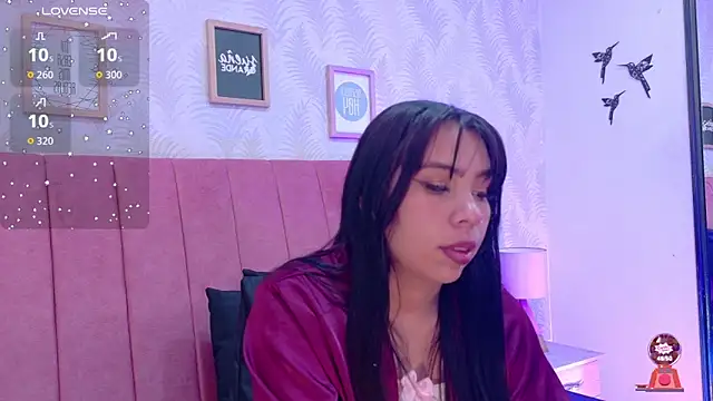 Gina Lux05 online show from September 2025 09:47:01 AM