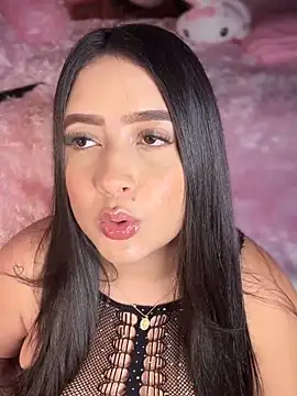 Emiily Moore1 online show from September 2025 12:22:02 AM