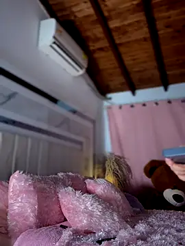 Emiily Moore1 online show from September 2025 10:55:01 PM