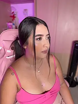 Emiily Moore1 online show from April 2026 08:09:01 PM