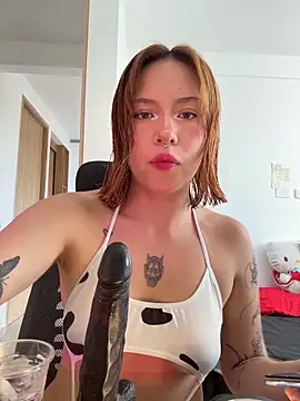 aliciia 23 online show from April 2026 09:20:02 PM