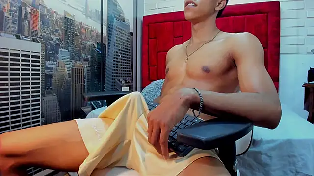 BruceSmiith online show from October 2025 07:45:02 PM