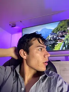 Snapshot of Briam_Hornet_ chatting on September 2025 09:16:02 PM Briam Hornet online show from September 2025 09:16:02 PM