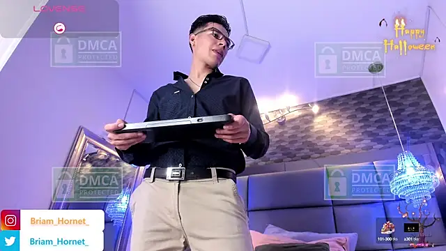 Snapshot of Briam_Hornet_ chatting on October 2025 09:03:02 PM Briam Hornet online show from October 2025 09:03:02 PM