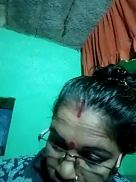 Snapshot of Manavi_x chatting on September 2025 09:18:01 PM Manavi x online show from September 2025 09:18:01 PM