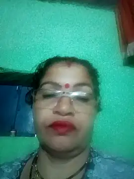 Snapshot of Manavi_x chatting on October 2025 09:44:02 PM Manavi x online show from October 2025 09:44:02 PM