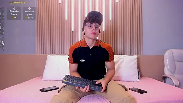 Snapshot of Jhoumod_21 chatting on October 2025 10:16:02 AM Jhoumod 21 online show from October 2025 10:16:02 AM