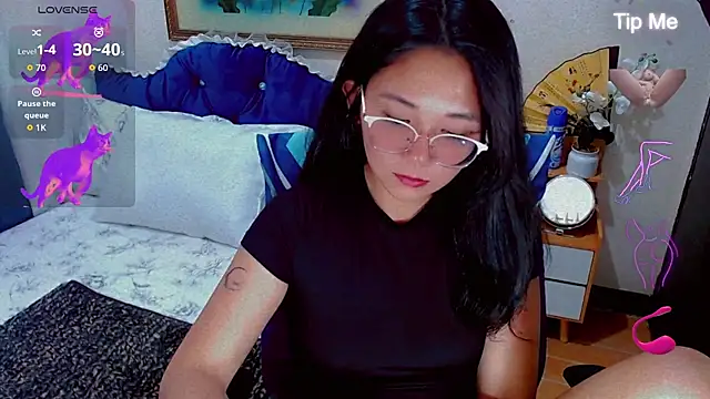 Filipinapoca online show from April 2026 01:34:01 PM