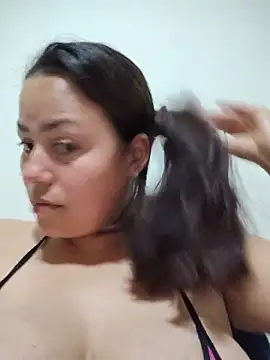 Snapshot of camila-titis chatting on May 2026 03:13:01 AM camila-titis online show from May 2026 03:13:01 AM