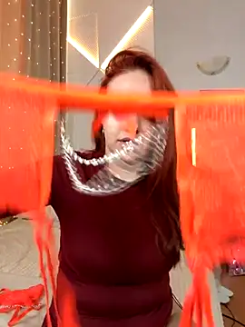 PollyVinice online show from September 2025 11:48:01 AM