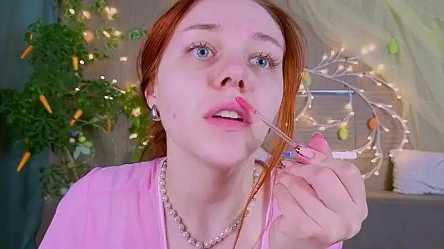 PollyVinice online show from April 2026 04:55:02 PM