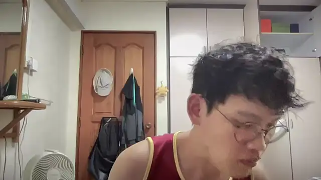 Snapshot of Passionatetwink2 chatting on September 2025 05:42:02 AM Passionatetwink2 online show from September 2025 05:42:02 AM